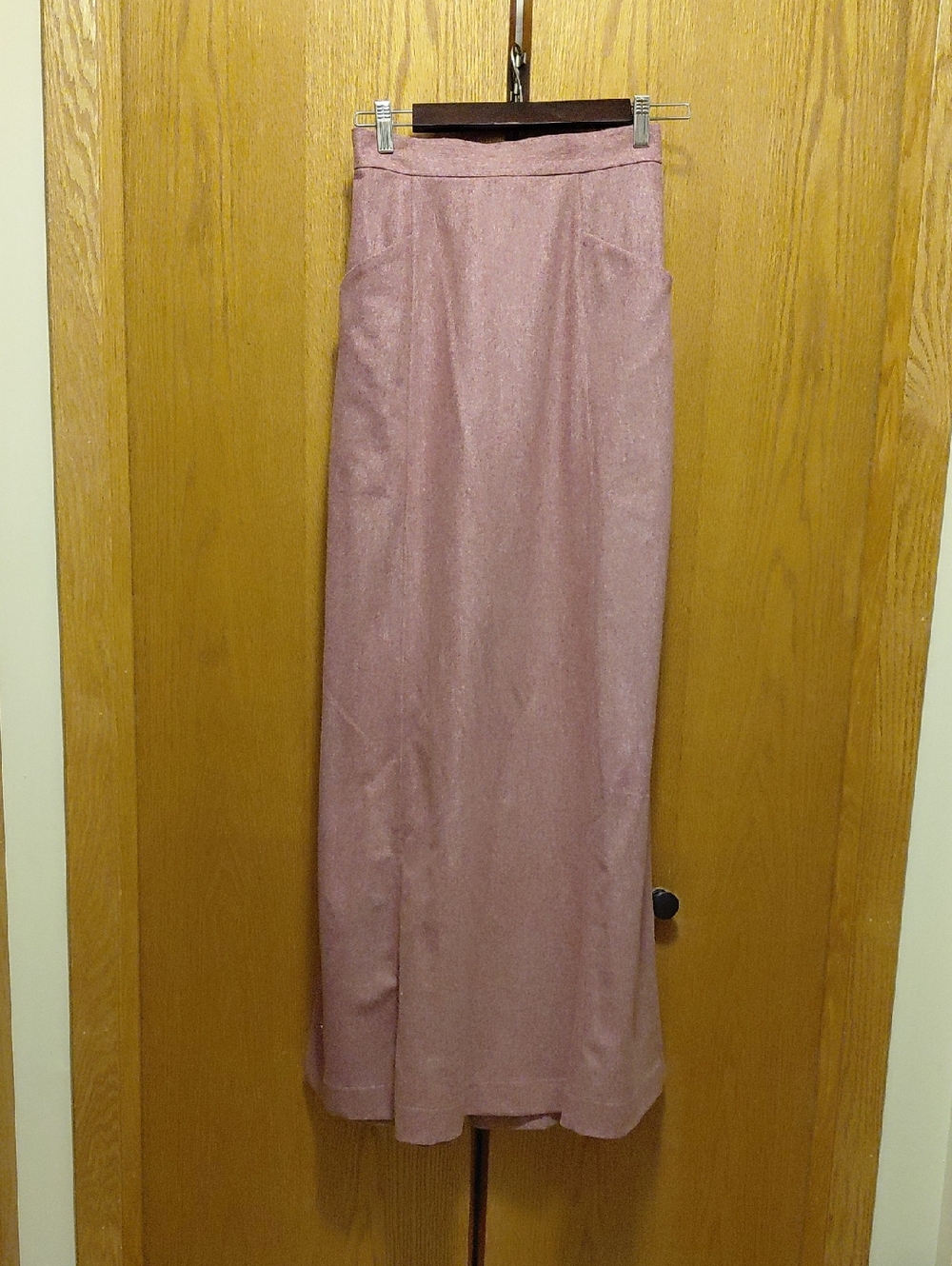 NWT Emmy Design Sweden Edwardian Floor Sweeper Skirt, Raspberry Mélange, US Sz 4